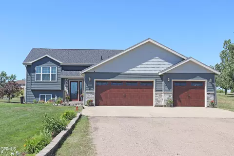 4350 Preston Loop, Bismarck, ND 58504 photo 56