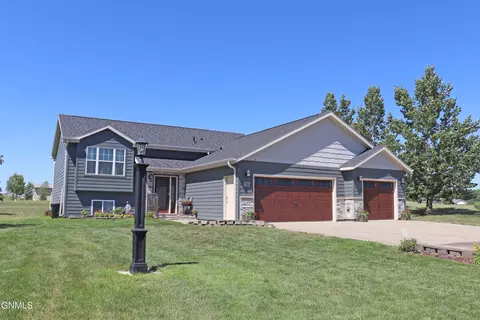 4350 Preston Loop, Bismarck, ND 58504 photo 54