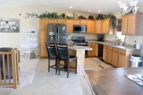4350 Preston Loop, Bismarck, ND 58504 photo 43