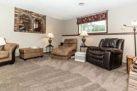 147 Brandon Dr, Bismarck, ND 58503 photo 26