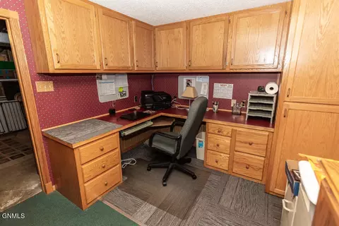 147 Brandon Dr, Bismarck, ND 58503 photo 33