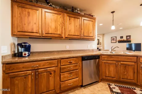 715 Compass Loop, Bismarck, ND 58504 photo 13