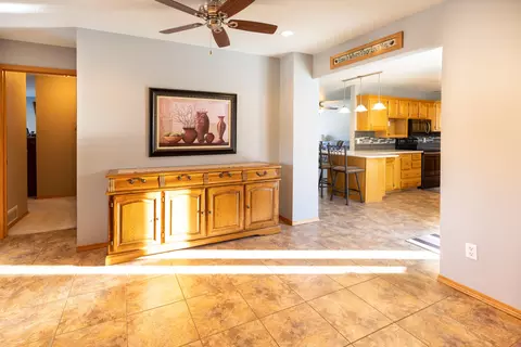 227 E Denver Ave, Bismarck, ND 58504 photo 10