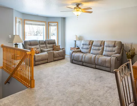 227 E Denver Ave, Bismarck, ND 58504 photo 2