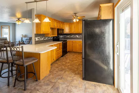 227 E Denver Ave, Bismarck, ND 58504 photo 4