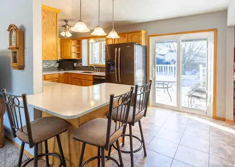 227 E Denver Ave, Bismarck, ND 58504 photo 5