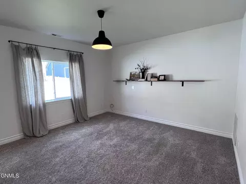 3314 Prairie Commons St, Williston, ND 58801 photo 12