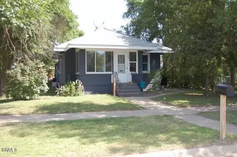 506 2nd St SE, Sidney, MT 59270 photo 1