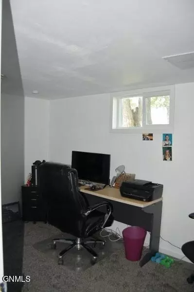 506 2nd St SE, Sidney, MT 59270 photo 13