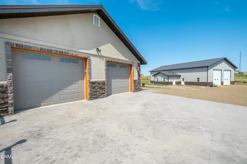 14719 Lambert St, Williston, ND 58801 photo 66