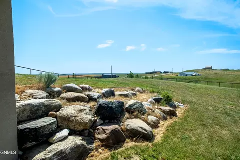 14719 Lambert St, Williston, ND 58801 photo 57