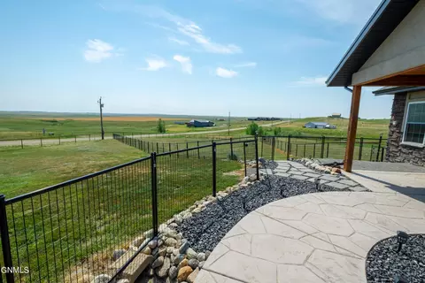 14719 Lambert St, Williston, ND 58801 photo 21