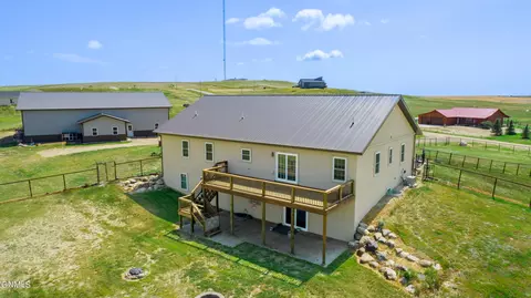 14719 Lambert St, Williston, ND 58801 photo 9