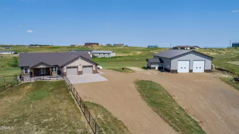 14719 Lambert St, Williston, ND 58801 photo 1
