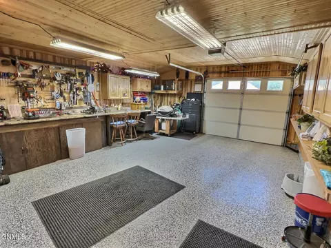 215 1st Ave E, New Leipzig, ND 58562 photo 4