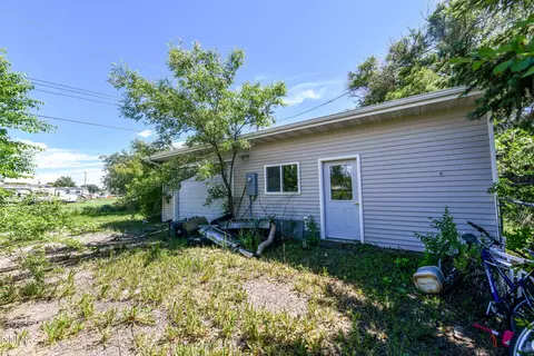 3708 2nd Ave E, Williston, ND 58801 photo 6