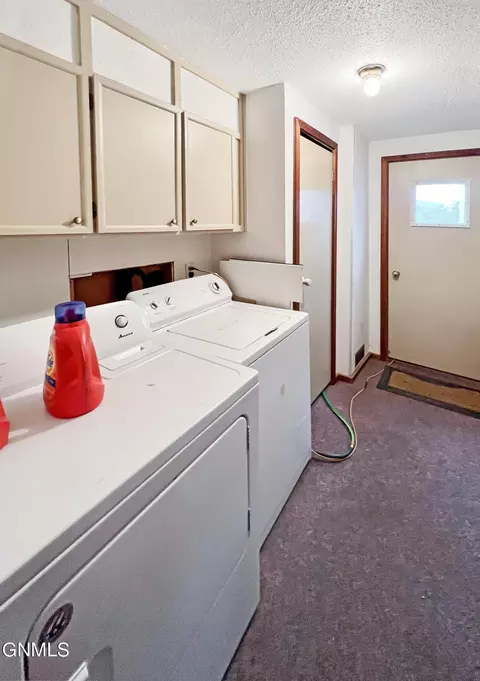 3708 2nd Ave E, Williston, ND 58801 photo 25