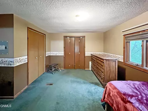 3708 2nd Ave E, Williston, ND 58801 photo 22