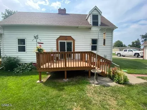312 Miller Ave, Stanton, ND 58571 photo 19