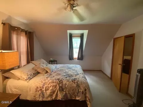 312 Miller Ave, Stanton, ND 58571 photo 11