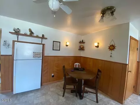 312 Miller Ave, Stanton, ND 58571 photo 5