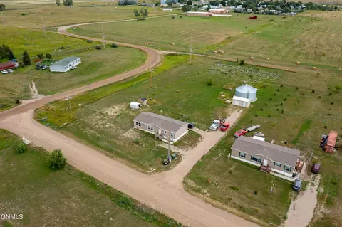 5948 124b Ave NW, Epping, ND 58843 photo 4