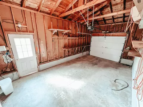 618 17th Ave W, Williston, ND 58801 photo 19