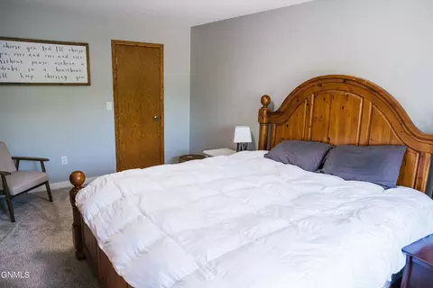 1421 Canyon Dr, Bismarck, ND 58503 photo 21