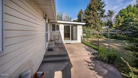 202 Owens Ave, Bismarck, ND 58501 photo 37
