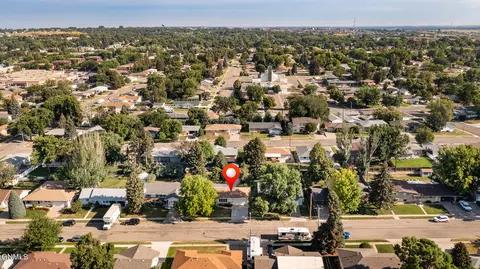 202 Owens Ave, Bismarck, ND 58501 photo 41