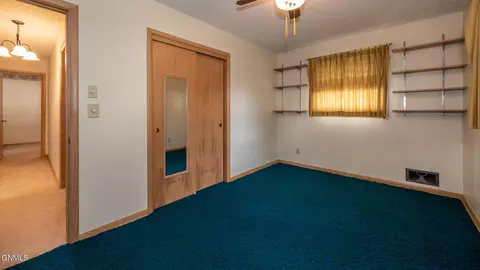 202 Owens Ave, Bismarck, ND 58501 photo 21