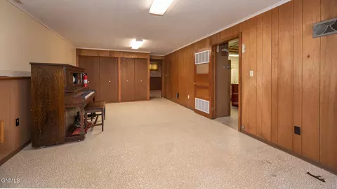 202 Owens Ave, Bismarck, ND 58501 photo 25