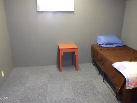 Bedroom - 313 6th St E, Culbertson, MT 59218 photo 2 of 4
