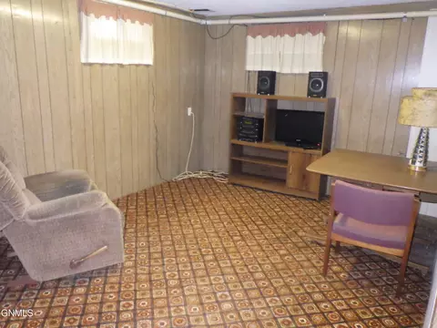 Living - 313 6th St E, Culbertson, MT 59218 photo 1 of 1