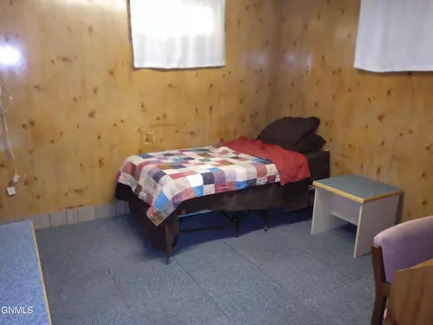 Bedroom - 313 6th St E, Culbertson, MT 59218 photo 4 of 4