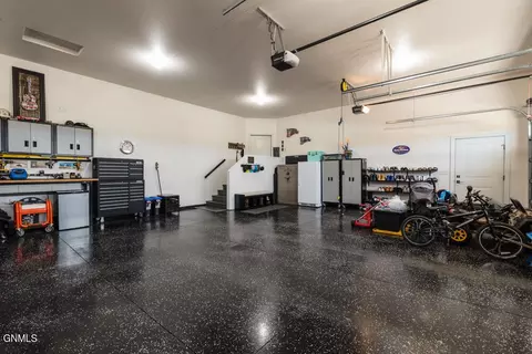 2471 Eugene Dr N, Mandan, ND 58554 photo 33