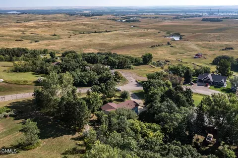 3501 Hillside Rd, Mandan, ND 58554 photo 37
