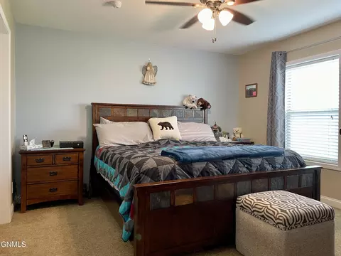 5465 Nicholas Ave NW, Williston, ND 58801 photo 7