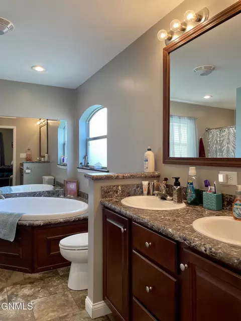 5465 Nicholas Ave NW, Williston, ND 58801 photo 8