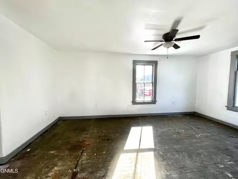 316 3rd Ave W, Ray, ND 58849 photo 10