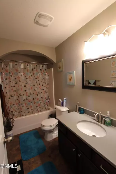 1118 Horseman Loop, Bismarck, ND 58501 photo 32
