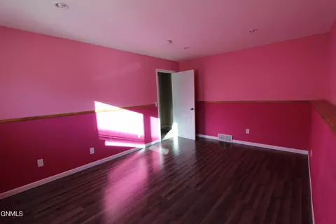 1118 Horseman Loop, Bismarck, ND 58501 photo 52