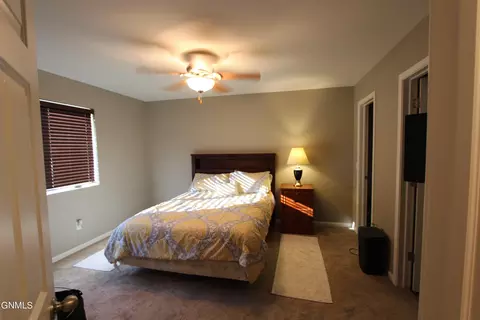 1118 Horseman Loop, Bismarck, ND 58501 photo 25
