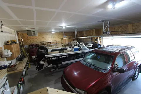 1118 Horseman Loop, Bismarck, ND 58501 photo 7