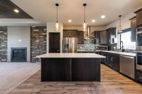 4701 Normandy St, Bismarck, ND 58503 photo 15