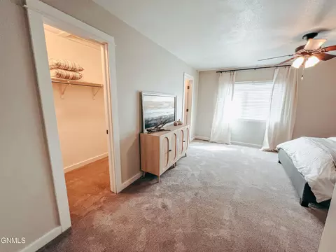2517 29th Ave W, Williston, ND 58801 photo 30