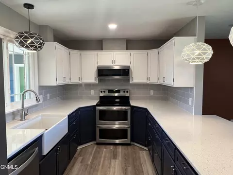1522 5th Ave W, Williston, ND 58801 photo 9
