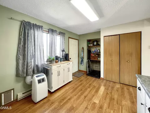 2703 19th Ave W, Williston, ND 58801 photo 16