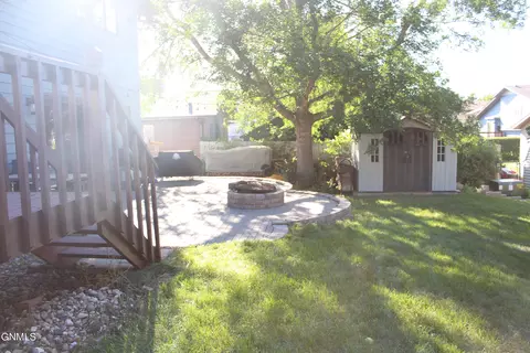 936 Capitol Ave E, Bismarck, ND 58501 photo 22
