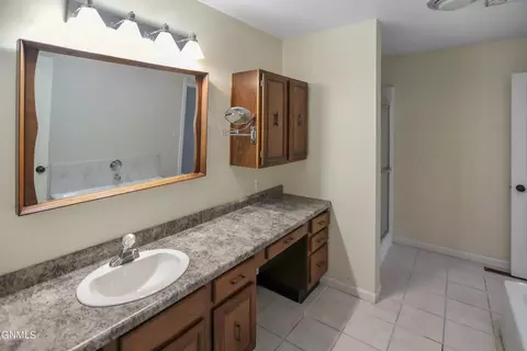 2709 Skyway Ct, Williston, ND 58801 photo 15
